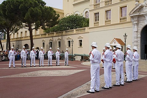 Changing of the guard in front of the Prince's Palace, parade, guards, Monaco, Cote d'Azur, France