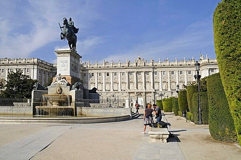 Equestrian statue Philipp lV, Felipe, monument, Plaza de Oriente, Palacio Real, royal palace, Madrid, Spain, Europe