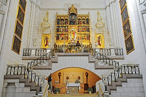 Altar, sanctuary, Holy Mary, stairs, Catedral de Nuestra Senora de la Almudena Cathedral, Madrid, Spain, Europe