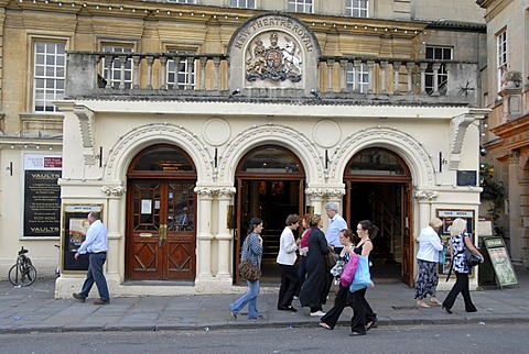 Small theatre with pedestrians, New Theatre Royal, Bath, Somerset, England, Great Britain, Europe