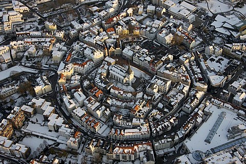 Aerial photograph, protestant Church of the Redeemer, historic town centre covered in snow, Luedenscheid, Sauerland, North Rhine-Westphalia, Germany, Europe