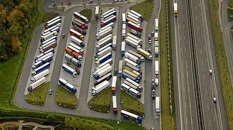 Aerial photograph, A2 Autobahn, Rhynern motorway service area, Hamm, Ruhr district, North Rhine-Westphalia, Germany, Europe