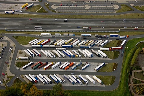 Aerial photograph, A2 Autobahn, Rhynern motorway service area, Hamm, Ruhr district, North Rhine-Westphalia, Germany, Europe