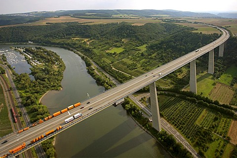 Aerial view, Moseltalbruecke, Moselvalley bridge, motorway bridge, motorway A61, Winningen, Koblenz, Rhineland-Palatinate, Germany, Europe