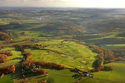 Aerial picture, Velbert Gut Kuhlendahl golfclub, Neviges, Velbert, Ruhr area, North Rhine-Westphalia, Germany, Europe