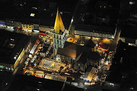 Aerial picture, night shot, Pauluskirche Church and christmas market, ice rink, Hamm, Ruhr area, North Rhine-Westphalia, Germany, Europe