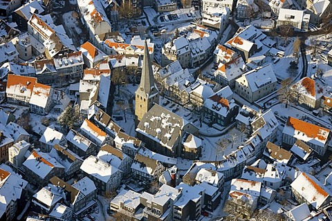 Aerial picture, Altstadtkirche Church, historic centre of Hattingen, Ruhr area, North Rhine-Westphalia, Germany, Europe