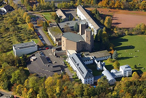 Aerial photo, Haus der Stille, House of Silence, Benedictines of the Abbey of St. Ottilien, Benedictine Abbey Koenigsmuenster, Meschede, Hochsauerlandkreis, Sauerland, North Rhine-Westphalia, Germany, Europe