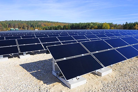 Solar plant, Filderstadt, Baden-Wuerttemberg, Germany, Europe