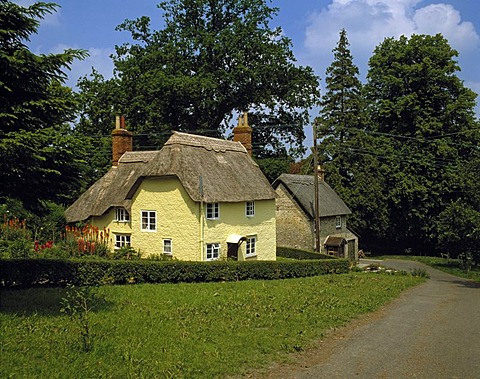 Thatched Country cottages, Wiltshire, England, United Kingdom, Europe