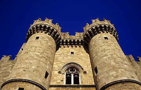 Fortified towers at the Johanniter Palace, Rhodes City, Rhodes Island, Greece, Europe