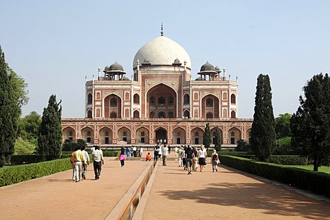 Humayun's Tomb, partial view, Delhi, North India, Asia