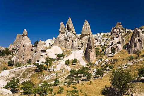 Rock dwellings of Uchisar, Cappadocia, Cental Anatolia, Turkey, Asia