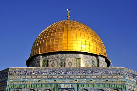 Golden dome of the Dome of the Rock, Qubbet es-Sakhra, on Temple Mount, Jerusalem, Israel, Western Asia, Orient