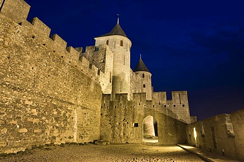 Port Nabonnaise, Medieval City, Carcasonne, Languedoc-Roussillion, France, Europe