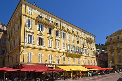 Cour Saleya, flower market, Nice, provence Cote d'Azur, France, Europe