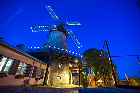 Windmill, Veski Trahter, Kuressaare, Saaremaa, Baltic Sea Island, Estonia, Baltic States, Northeast Europe