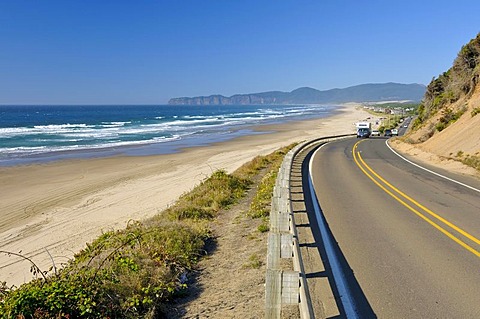 Road along Netarts Bay, Cape Lookout State Park, Oregon, USA, North America