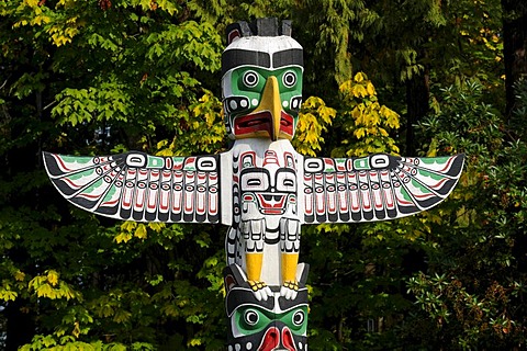 Indian totem, totem pole in Stanley Park, Vancouver, British Columbia, Canada, North America