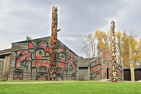 Native American naves and totem poles, museum village K'san, Hazelton, British Columbia, Canada, North America