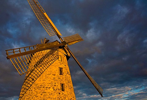 Liesbergmuehle, Liesberg Mill, built in 1756, on of the city landmarks of Enger, North Rhine-Westphalia, Germany, Europe