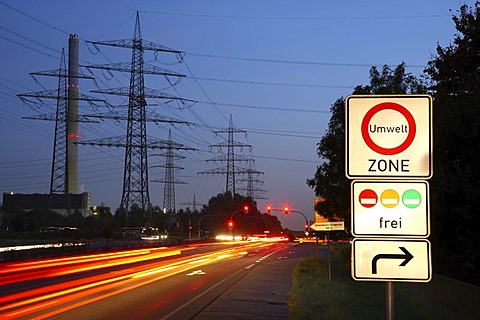 Low Emission Zone information sign at B224, Gladbecker Street, Bottrop, Essen city limits, North Rhine-Westphalia, Germany, Europe