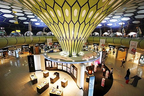 Duty Free shop at Abu Dhabi airport, Abu Dhabi, United Arab Emirates, Middle East