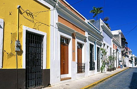 Row of houses, historic city centre, San Juan, Puerto Rico, Caribbean