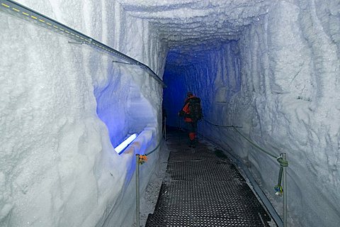 Tunnel through a glacier, Gletscherpalast at Kleines Matterhorn (3883 m), Zermatt, Wallis, Valais, Switzerland