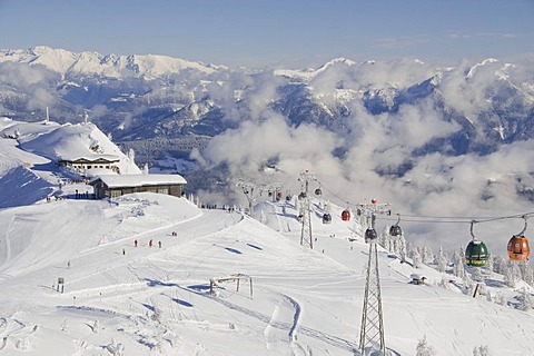 Millennium Express cable car, Tressdorfer Hoehe Mountain, Nassfeld, Carinthia, Austria, Europe