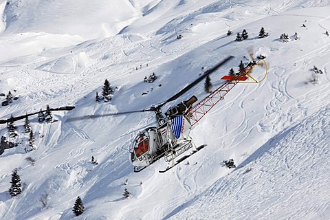 Helicopter near Zuers, Helikopter-Skiing, Heli-skiing, Vorarlberg, Austria