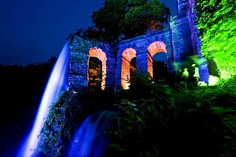 Aqueduct, lit-up trick fountains in Bergpark Wilhelmshoehe, Kassel, North Hesse, Germany, Europe