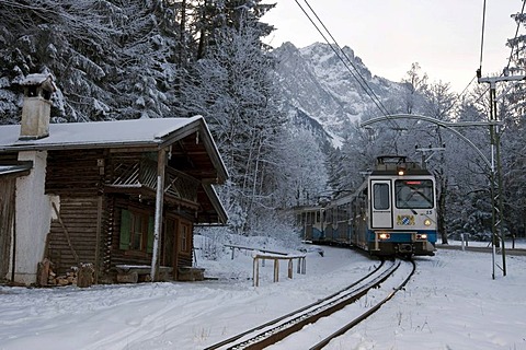 Bayerische Zugspitzbahn Railway Company train in front of Mount Zugspitze, cog railway, Grainau, Bavaria, Germany, Europe