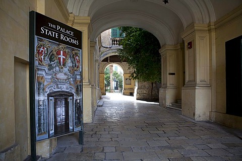 Entrance to the Grandmaster's Palace on Republic Street, Valletta, Malta, Europe