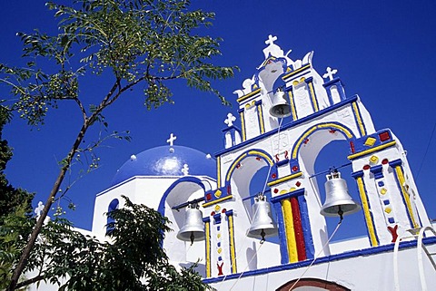 Coloured church in community of Potamos, Santorini, Thera or Thira, Island of Thirasia, Therasia, Cyclades, the Aegean, Mediterranean Sea, Greece, Europe