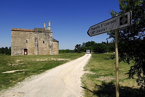 Chapelle Saint Laurent Chapel, Provence, France, Europe