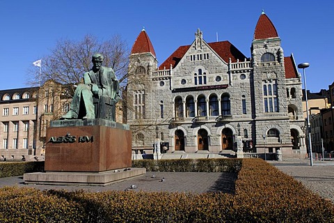 Aleksis Kivi statue in front of the National Theatre, Helsinki, Finland, Europe