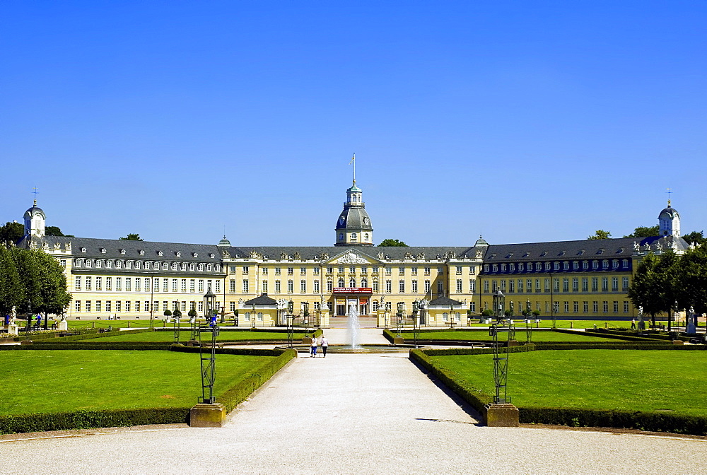 Schloss Karlsruhe, Karlsruhe Palace, Karlsruhe, Baden-Wuerttemberg, Germany, Europe