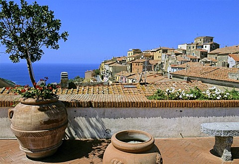 Viewing terrace, Piazza Mateotti, Capoliveri, Elba Island, Livorno province, Tuscany, Italy, Europe