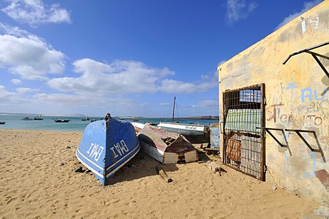 Boats on Sal Rei Beach, Boa Vista Island, Republic of Cape Verde, Africa