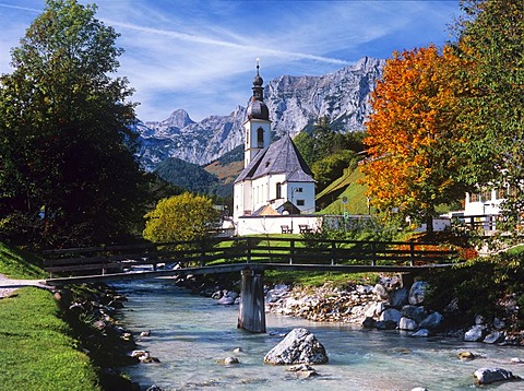 Idyllic village in autumn, Ramsau, Bavaria, Germany, Europe