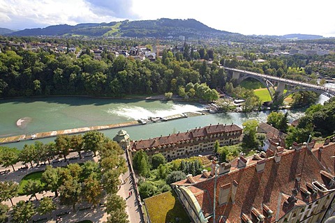 Aare River and the historic city centre of Berne, Switzerland, Europe