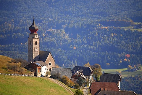 Saint Nicholas Church near Mittelberg, Ritten, South Tirol, Italy, Europe