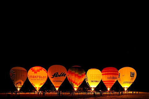 Hot-air balloons in Tannheim Valley, Ausserfern, Tyrol, Austria, Europe