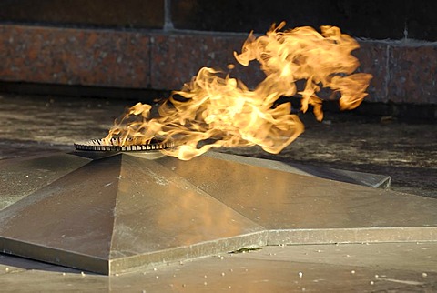 Eternal Fire on the Tomb of the Unknown Soldier, Alexander garden, Moscow, Russia