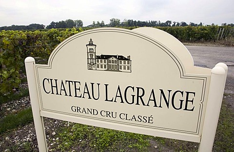 Sign at the entrance of the Chateau Langrange vineyard in the wine-growing district of Medoc, Bordeaux, near Saint Julien, Department Gironde, France, Europe