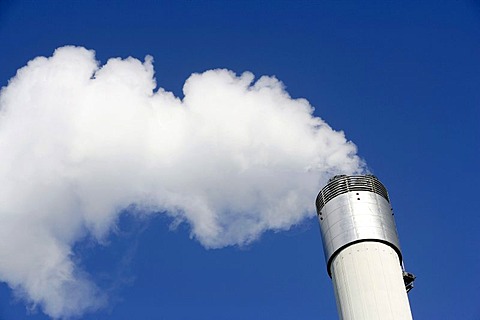 Waste incineration plant run by the Zweckverband Abfallverwertung Suedhessen in Darmstadt, Hesse, Germany, Europe