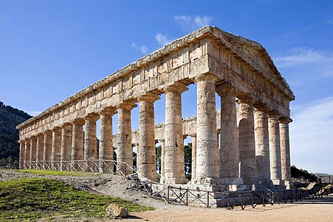 Doric Temple of Segesta, general view, Sicily, Italy, Southern Europe