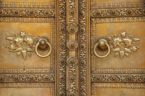 Decorated gate and door knocker, city palace, Jaipur, India, South Asia