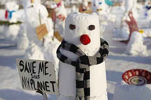 Demonstration of snowmen against climate change on the Schlossplatz in Berlin, Germany, Europe